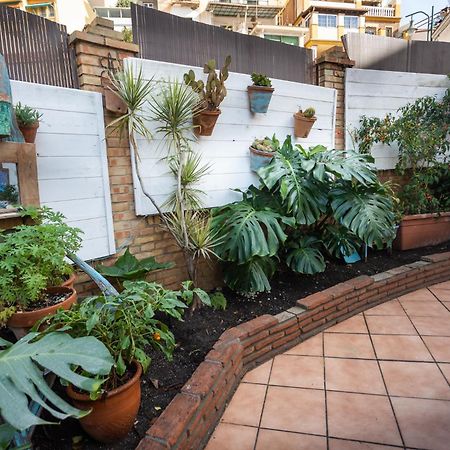 Naim Guest House Malaga Centro Екстер'єр фото
