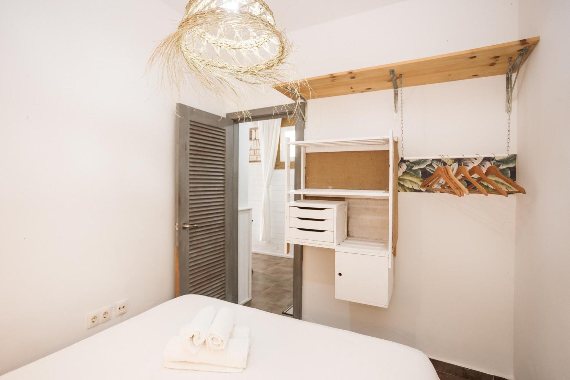 Naim Guest House Malaga Centro Екстер'єр фото
