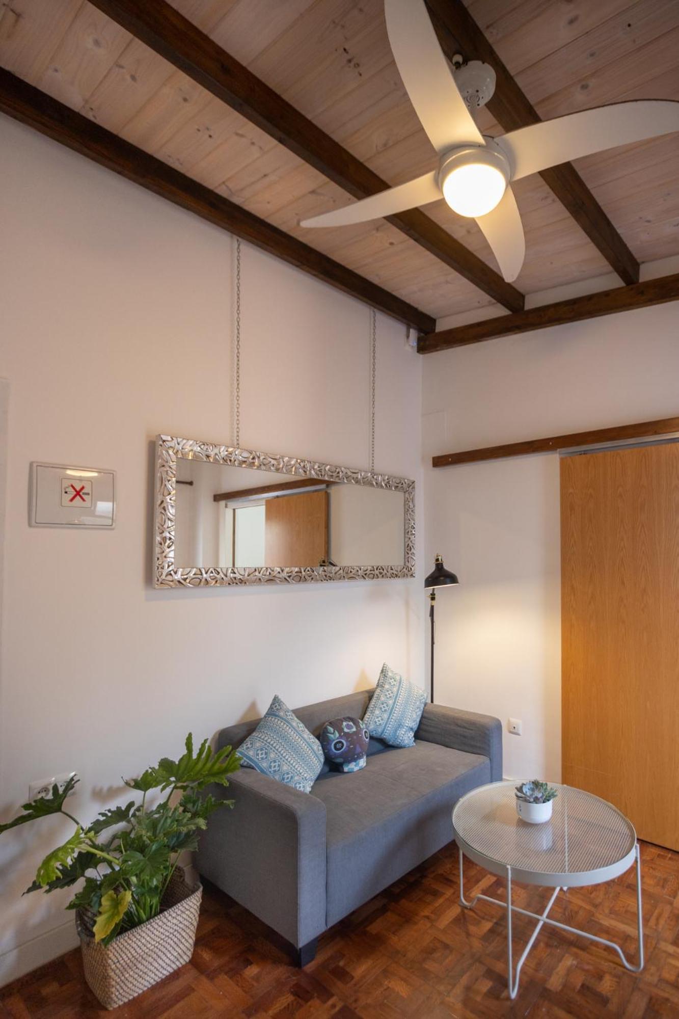 Naim Guest House Malaga Centro Екстер'єр фото