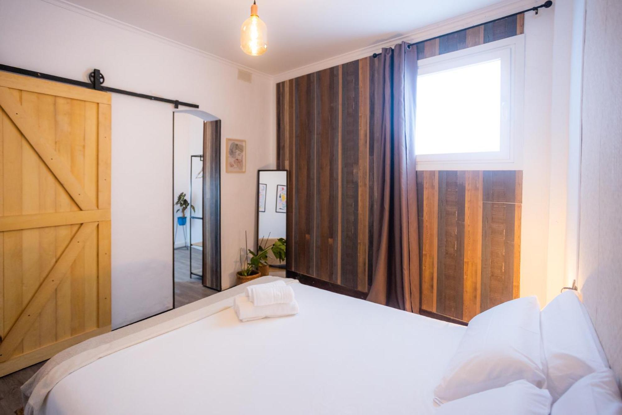 Naim Guest House Malaga Centro Екстер'єр фото