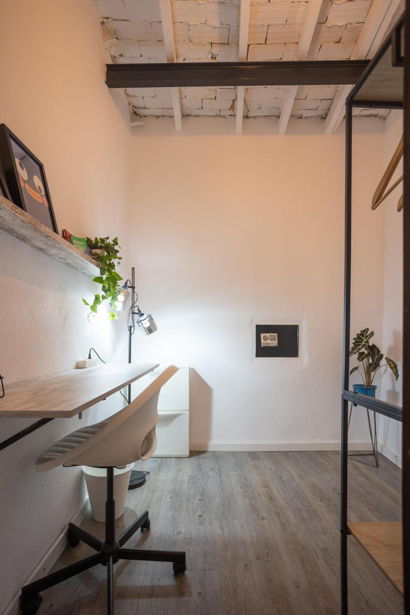 Naim Guest House Malaga Centro Екстер'єр фото